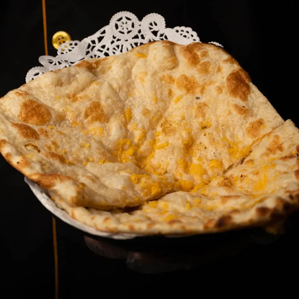 نان الجبن